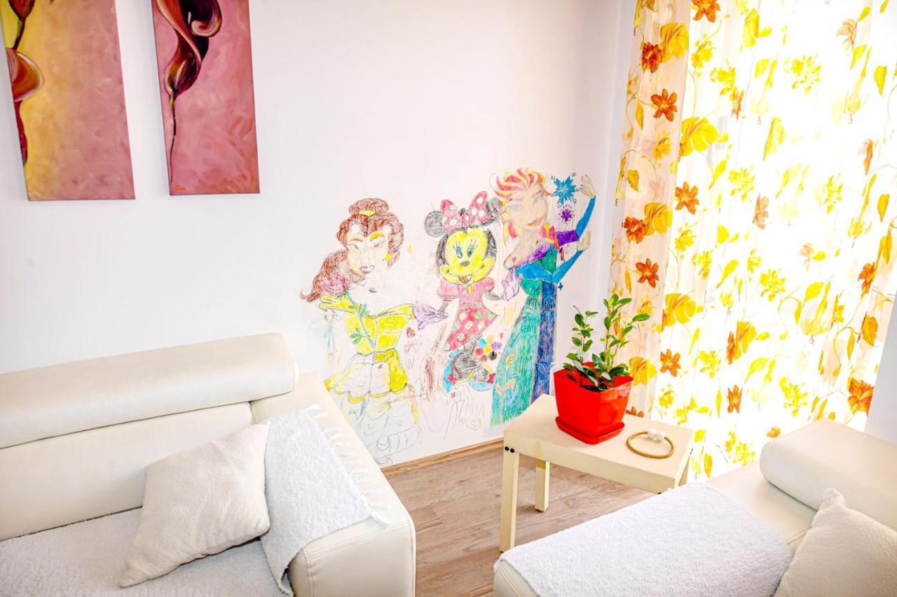 Happy Stories' Apartment In City Centre Shkodër エクステリア 写真